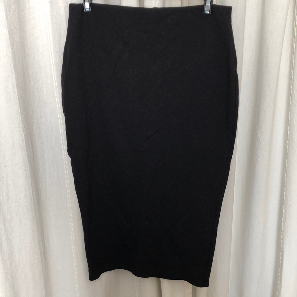 Long pencil skirt